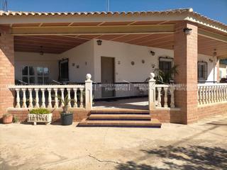 Casa en Juzgados - Plaza de Toros. Chalet en juzgados