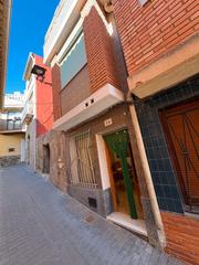 Casa en Calle peas bajas 16. Tranquilidad al alcance de tu bolsillo...