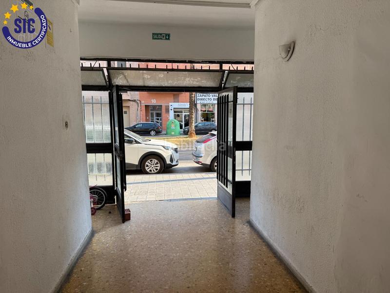 Foto db40e99f-e835-4748-bfda-820898321e29. Appartamento in calle santos justo y pastor 7 in L´Amistat Valencia