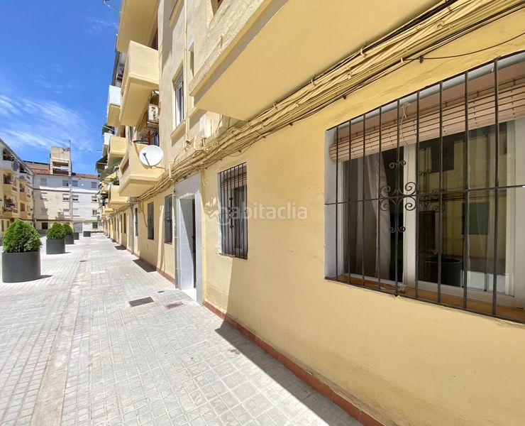 Foto a761af94-fd1a-41df-b350-3f35cb5ebd04. Pis a Tavernes Blanques