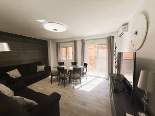 Piso  Calle bilbao. Maletas y listo para vivir.
