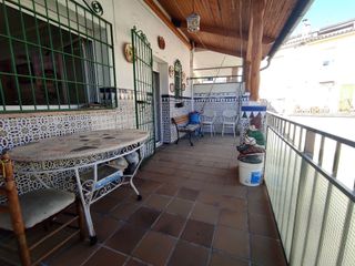 Casa a schiera in Torelló. Casa  en venta  con terraza en barrio montserrat