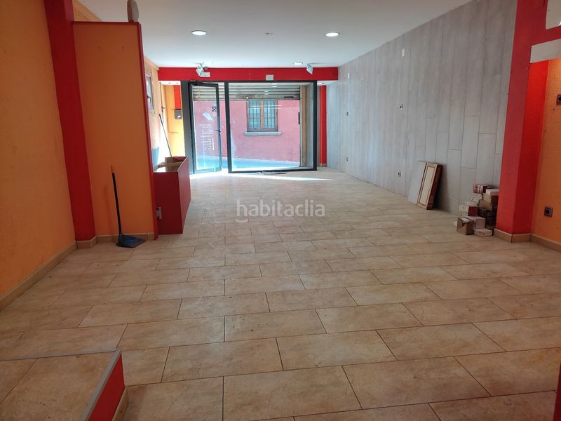 Foto b44a8efd-dd3a-4a73-b901-5f98047eee37. Geschäftsraum in Sant Hipòlit de Voltregà