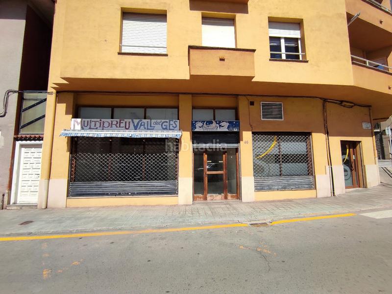 Foto 254d8263-3efe-412b-8903-f6e7117c0597. Alquiler local comercial  en el barrio de montserrat en Torelló