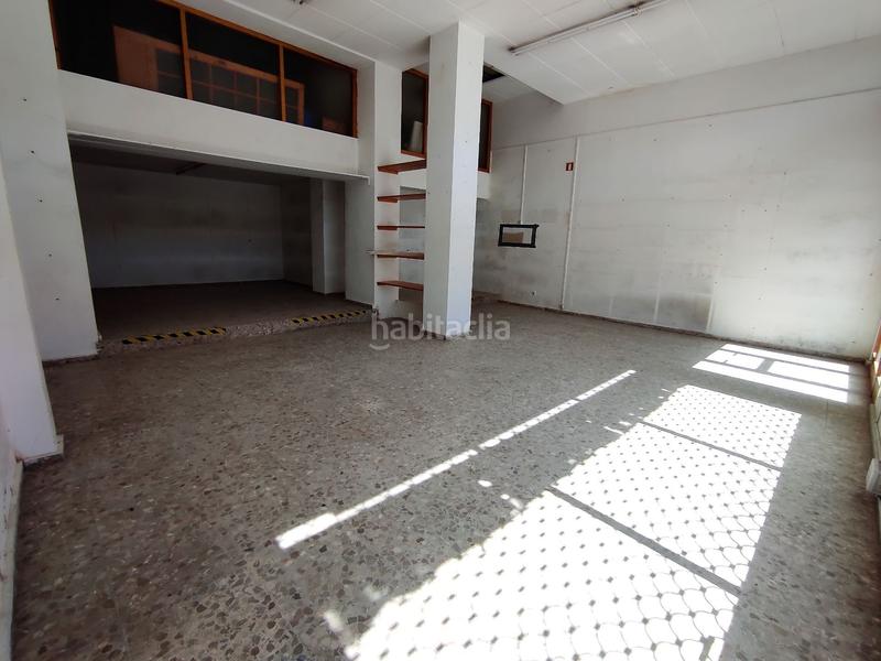 Foto 650b5808-cee0-4bdf-b2a3-23eea570bde4. Alquiler local comercial  en el barrio de montserrat en Torelló