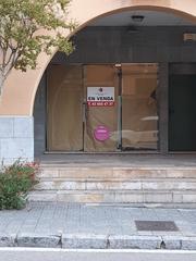 Local commercial à Manlleu. Local comercial en venta  en  manleu