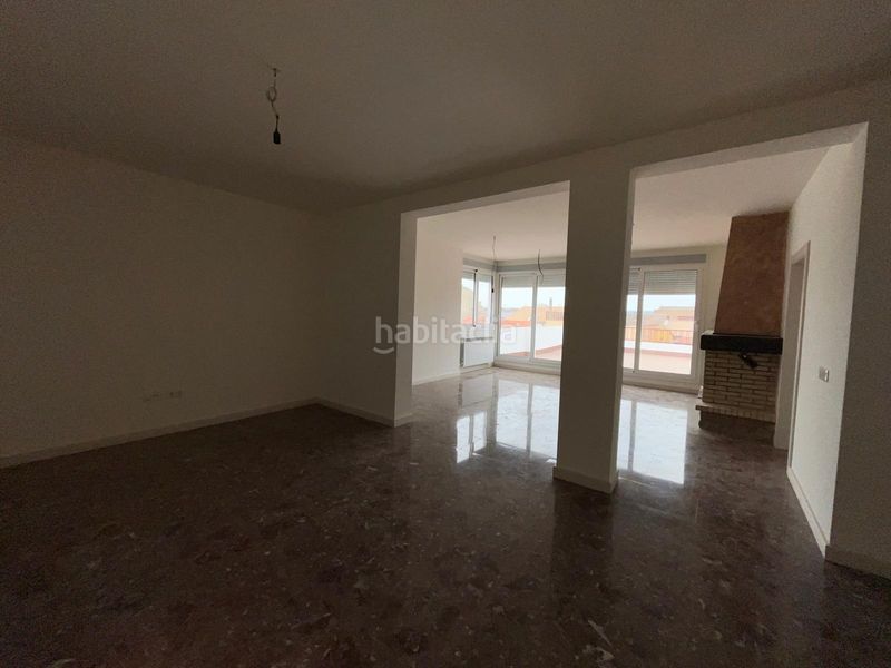 Foto fcf88703-ca1e-432e-83e5-8593ee65cee2. Xalet amb calefacció a Monzón