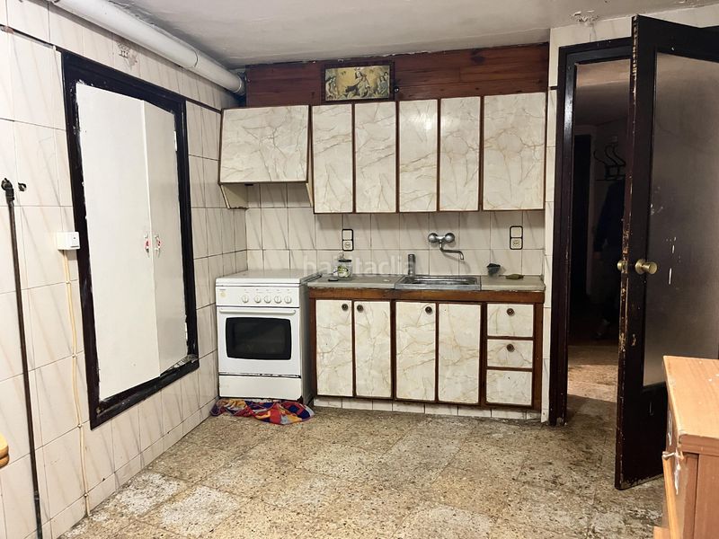 Foto aedbec93-e6fd-46d6-aa18-fce480b1e50e. Casa aparellada amb calefacció a Benabarre