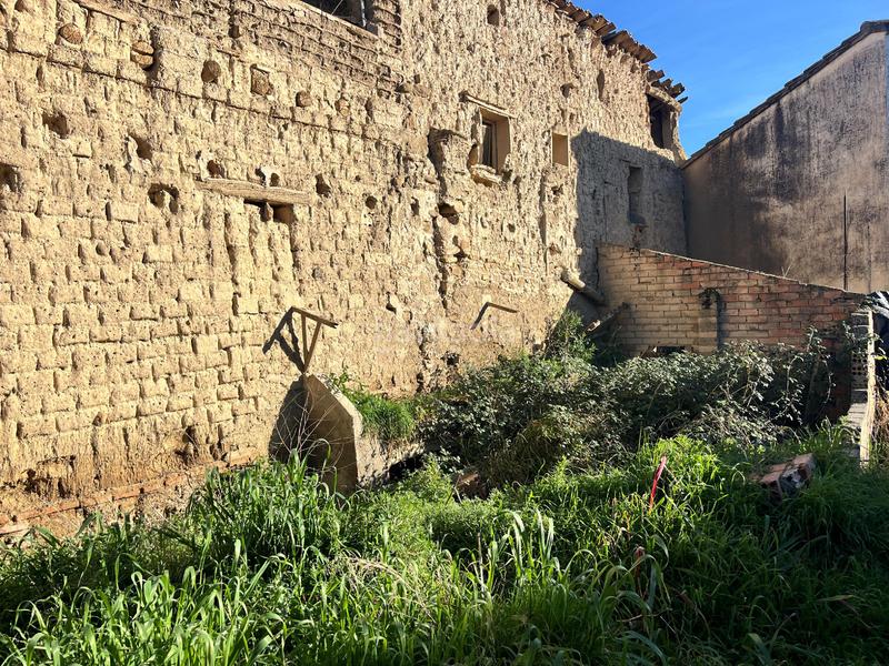 Foto 6b41cca7-fcdd-4ac6-9413-7e9db75a10b7. Casa aparellada a Barbastro