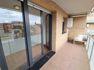 Pis a Alcarràs. Apartamento en alcarràs