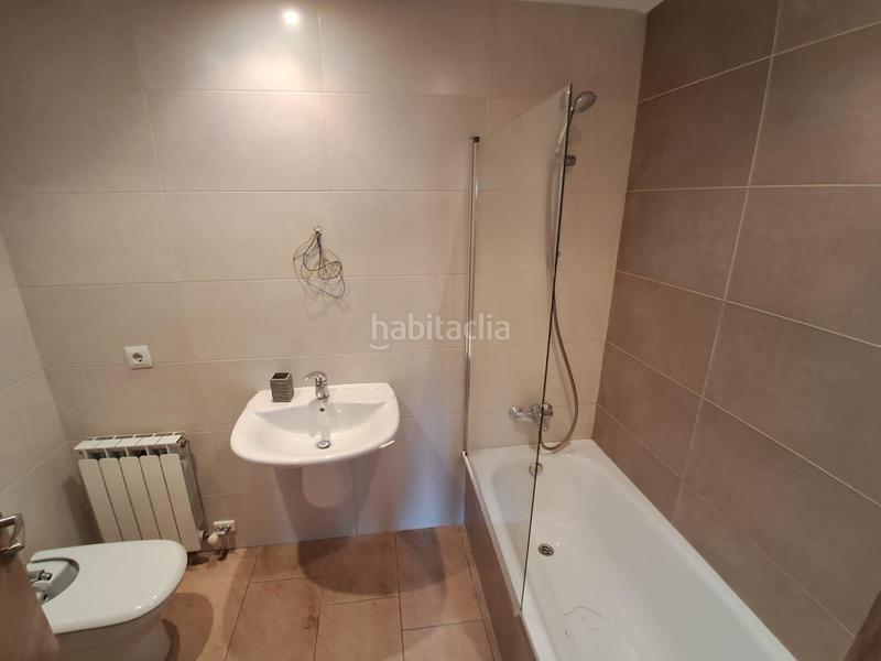 Foto f6f9f196-58d4-4f34-b8ca-7ce9db28cf30. Appartamento con riscaldamento parcheggio in Alcarràs