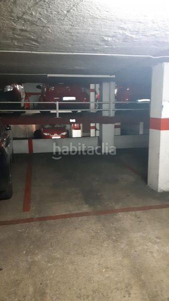 Foto 31a9673f-1193-438c-b947-2d5e20875264. Parking coche plaza de garaje junto a rovira roure en Lleida
