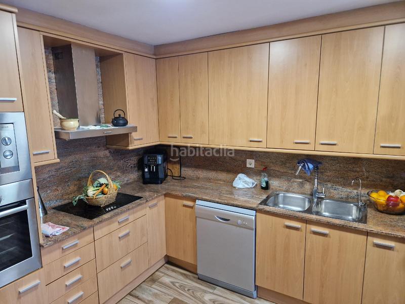 Foto 115abc16-78d8-4865-a618-5e778032b58a. Chalet casa adosada en Alcoletge