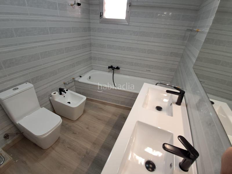 Foto cdf2bd3a-d1aa-49d3-87ed-1b9ece9fc714. Chalet con riscaldamento in Alpicat