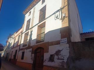 Xalet a San Miguel del Cinca. Zona residencial de entrada a pomar de cinca