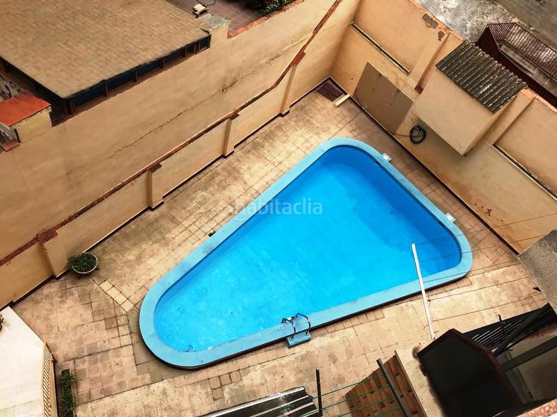 Foto 10cdf78f-fa9c-4093-9457-754763140af8. Piso club balcó en Instituts-Universitat Lleida