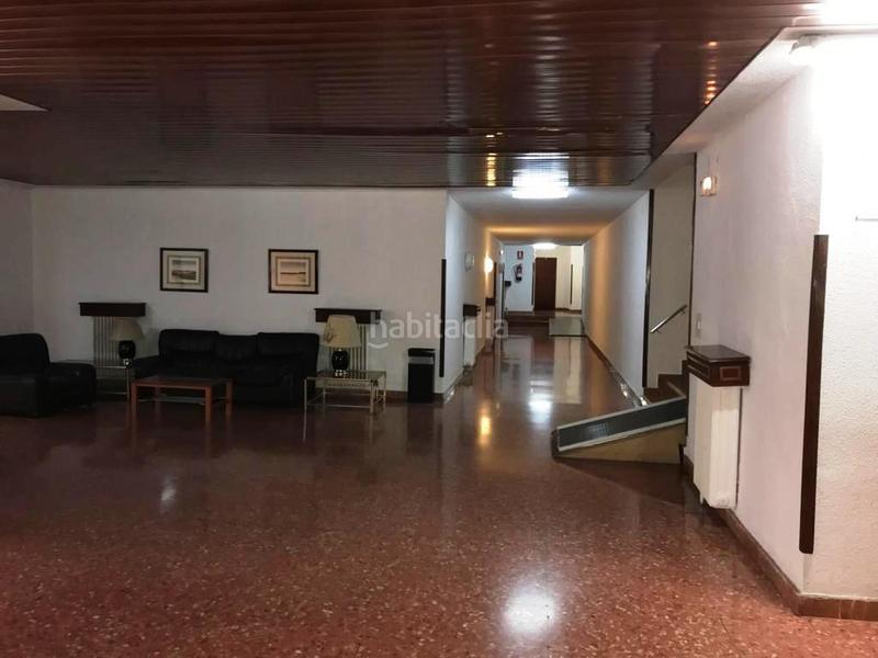 Foto 1533ebc2-bcdc-4faa-8e65-cc18c50a3724. Piso club balcó en Instituts-Universitat Lleida