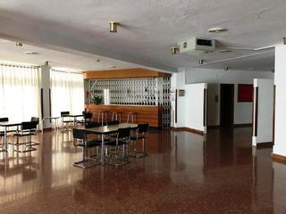 Pis a Instituts-Universitat. Club balcó de lleida