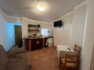 Rent Flat in Monzón. Calle mayor, centro de la población