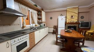 Chalet en Alcolea de Cinca. Calle palafox, cerca del centro