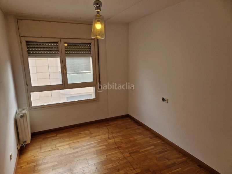 Foto c14bc7b8-4278-4b76-bce0-6e8a37aef312. Pis amb calefacció aparcament a Instituts-Universitat Lleida