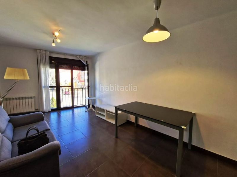 Foto f15fa058-c0aa-44ca-82ee-55e6711b2c6e. Pis amb calefacció aparcament a Tamarite de Litera