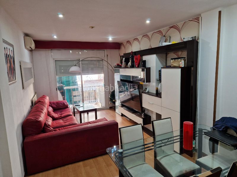 Foto b1a9acfa-3c16-4625-ac80-b3c2ccbfc9cd. Pis amb calefacció a Instituts-Universitat Lleida