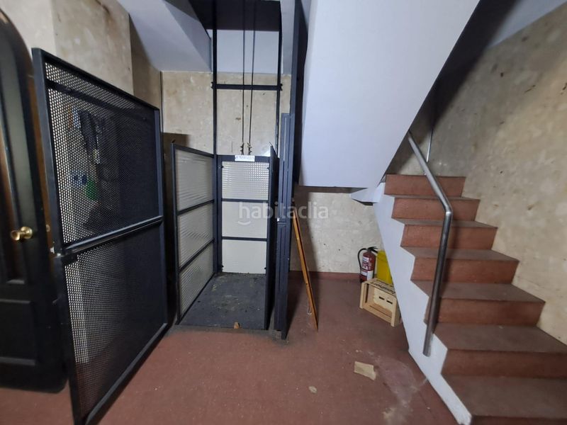 Foto 182d9979-2efa-4953-8251-d37ff77baa51. Local comercial a Instituts-Universitat Lleida