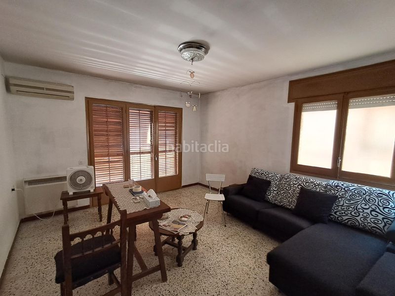 Foto c1bbdbd2-c440-4ff9-9ab4-7c35939adc0e. Pis a Príncep de Viana-Clot-Xalets Humbert Torres Lleida