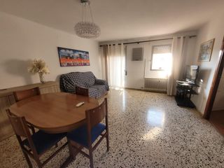 Dachwohnung in Príncep de Viana-Clot-Xalets Humbert Torres. Dúplex junto a rovira roure