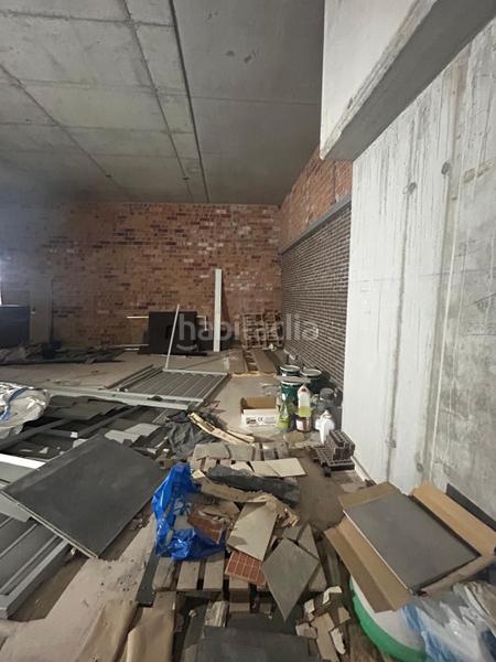 Foto e06e0b10-0ea8-49f3-a249-3bcfd0d68a25. Location local commercial dans El Pedró Cornellà de Llobregat