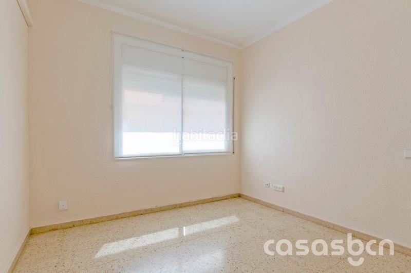 Foto 32ceae93-9e60-4de8-a8f8-906d380c9f03. Piso vivienda en crta. santa creu de calafell en Centre-Estació Gavà