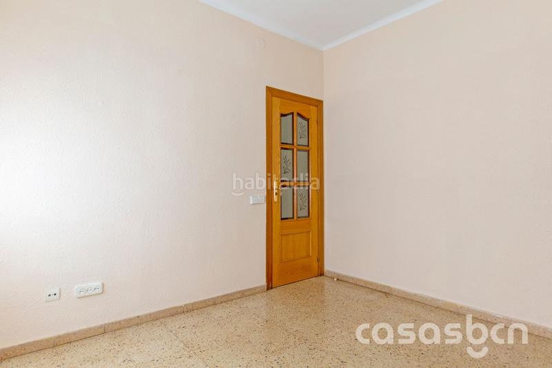 Foto 851ccb50-6c54-4205-9d8f-07c2524d3896. Piso vivienda en crta. santa creu de calafell en Centre-Estació Gavà