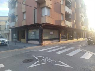 Location Local commercial à Centre-Estació. Local en venta en centro de gavà