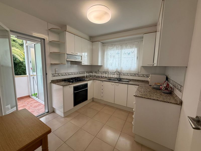 Foto 4fb6ab88-2461-40e2-aeae-64897167be80. Casa amb calefacció aparcament piscina a El Poal Castelldefels