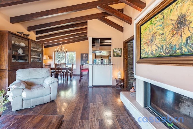 Foto 01bc0733-53f0-4bd9-b1fb-c698fab5e3a3. Casa amb calefacció piscina a Begues