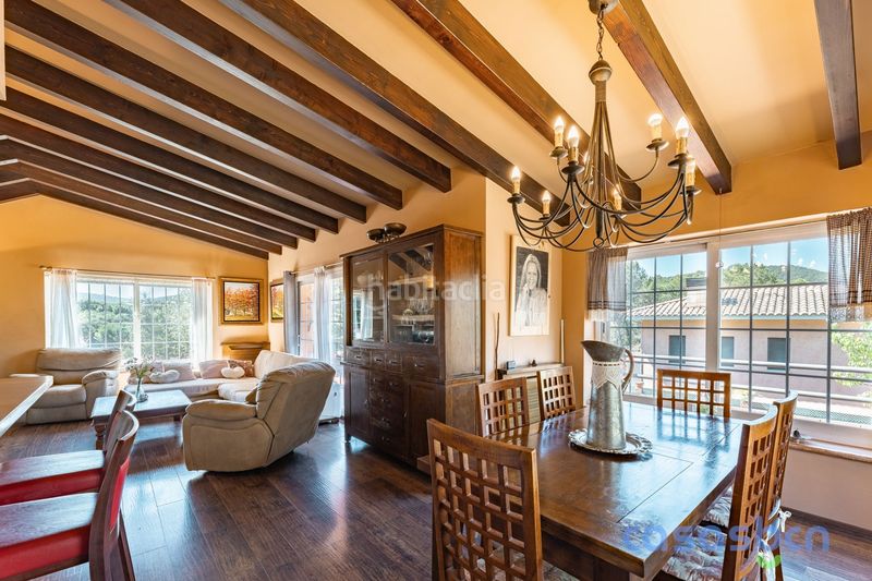 Foto 3498ea80-800d-4080-8b85-7a9ecb910d9f. Casa amb calefacció piscina a Begues