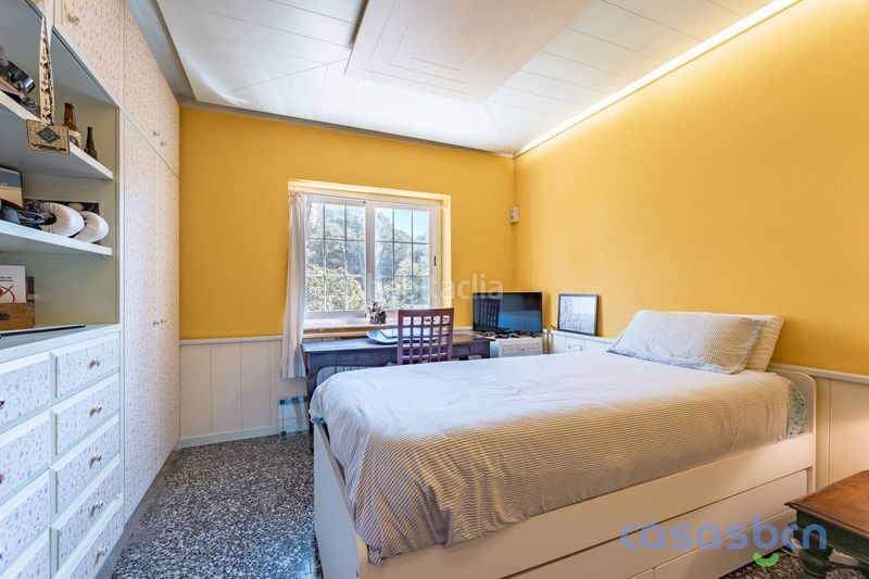 Foto 564d3ca8-ba02-45bc-b61a-fff807db424a. Casa amb calefacció piscina a Begues