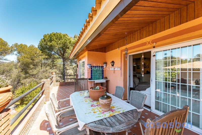 Foto a1192a44-48bf-4648-9caf-31f1a05b4742. Casa amb calefacció piscina a Begues