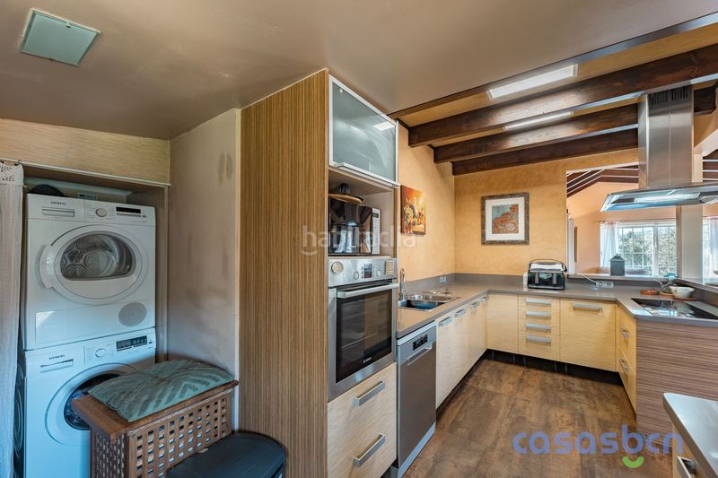 Foto b7f150de-1a25-4319-a915-a5269e96e932. Casa amb calefacció piscina a Begues