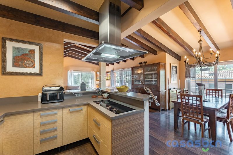 Foto fb87aeeb-ea0c-4adb-9327-c64da38b2d66. Casa amb calefacció piscina a Begues