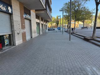 Local Comercial en Torrent Ballester. Local en venta en riera sant lloren�