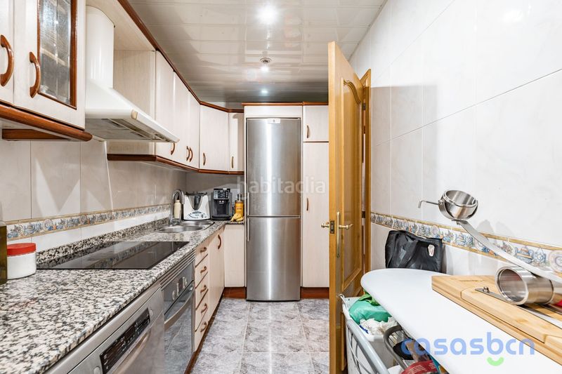 Foto 4a54b3dc-b298-40da-af59-72681078748c. Pis amb calefacció a Centre Viladecans