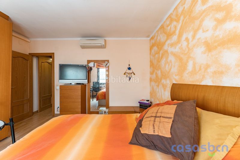 Foto ca5d5823-0c97-42bc-8972-79b23dd407ba. Pis amb calefacció a Centre Viladecans