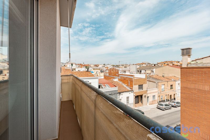Foto 11255807-4470-417d-9213-8326c9d478e7. Piso  en venta en Les Arenes - La Grípia - Can Montllor Terrassa