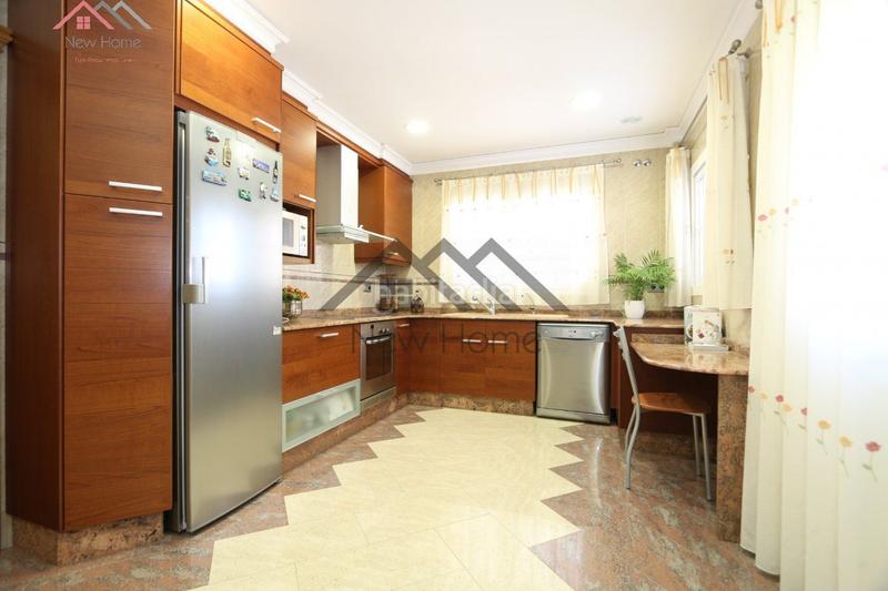 Foto 3b15a102-0ff7-4653-a9ba-46cfb509dcb8. Chalet vive la exclusividad y el confort en esta magnífica vivienda independiente. en Benaguasil