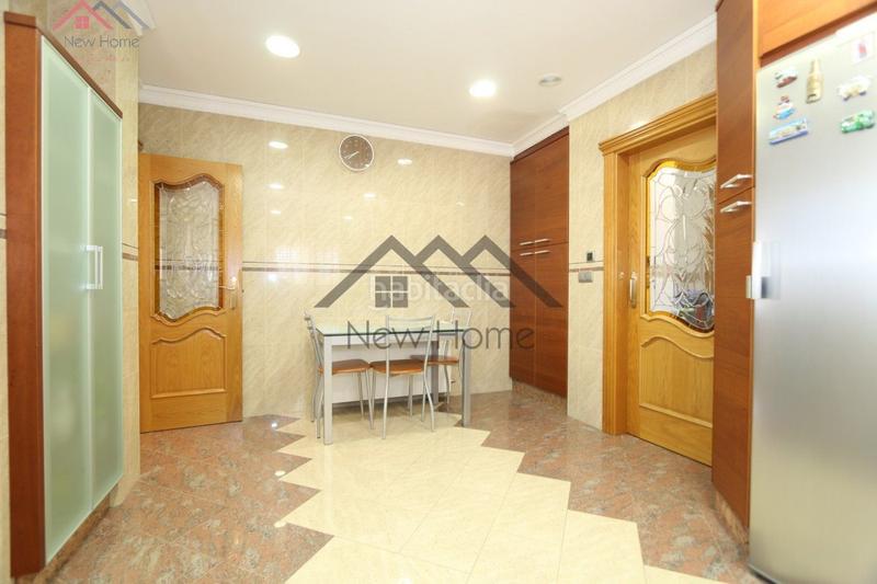 Foto 42e46e3c-1d6e-4add-b889-1cf5d11f6acd. Chalet vive la exclusividad y el confort en esta magnífica vivienda independiente. en Benaguasil