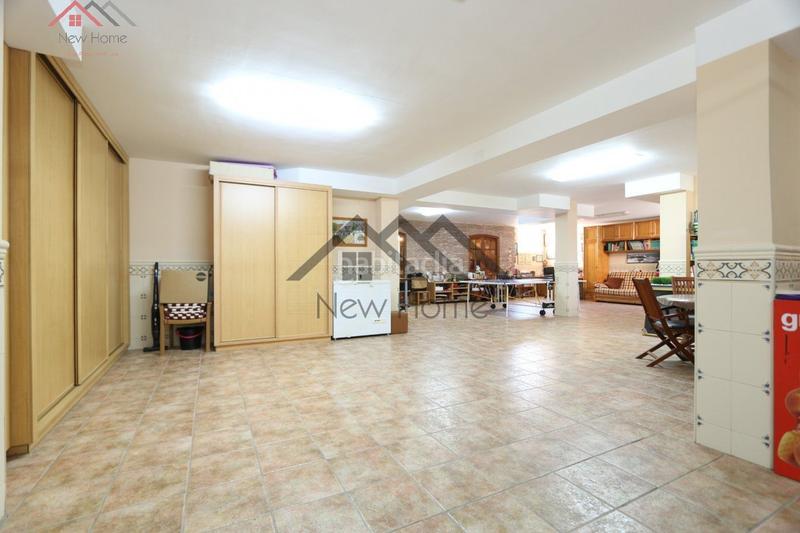 Foto 4f9f4ef8-bf05-427a-b463-ac9a77a922ad. Chalet vive la exclusividad y el confort en esta magnífica vivienda independiente. en Benaguasil