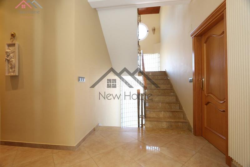 Foto 6af60c1f-bf23-4a63-9254-8814ca406538. Chalet vive la exclusividad y el confort en esta magnífica vivienda independiente. en Benaguasil