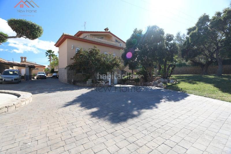 Foto 811e9846-b5a9-4652-8fda-57aa8f014e75. Chalet vive la exclusividad y el confort en esta magnífica vivienda independiente. en Benaguasil